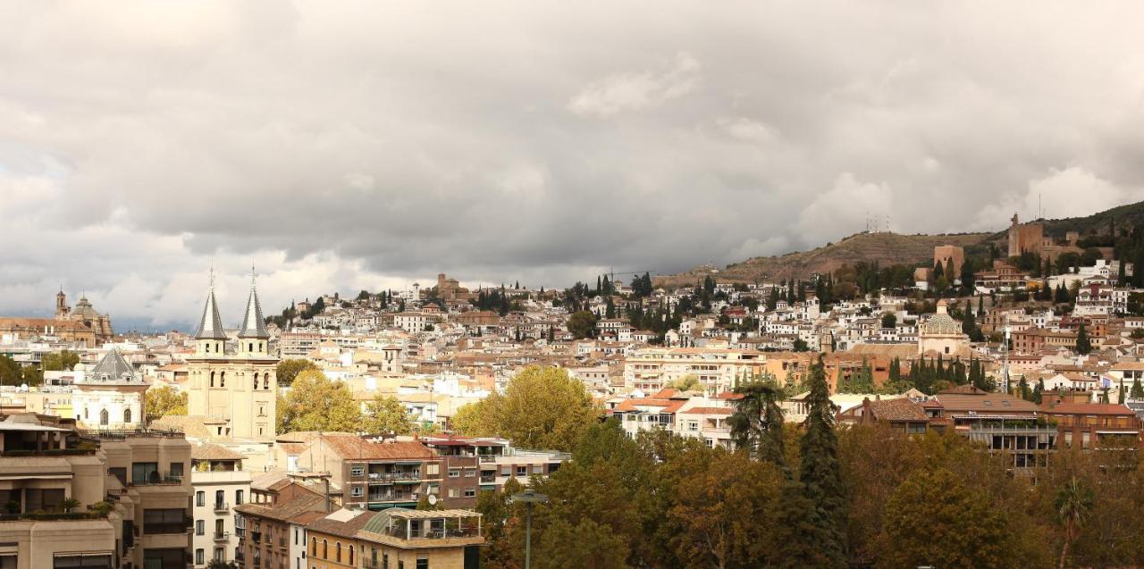 Apartamento Centro de Granada vistas fantásticas y un parking gratis Appartamento Esterno foto